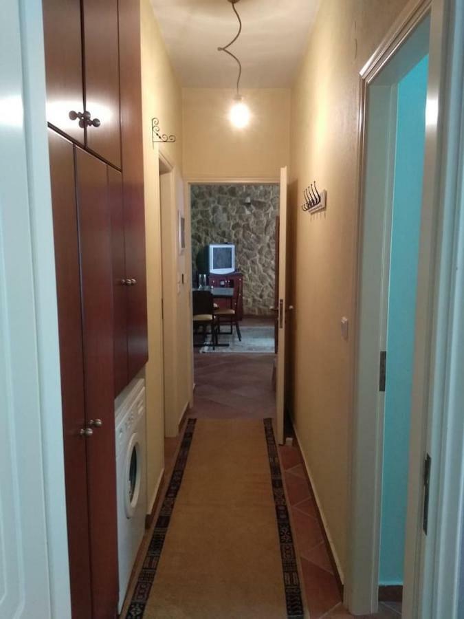 Gallery Home,Downtown, Ioannina. 外观 照片