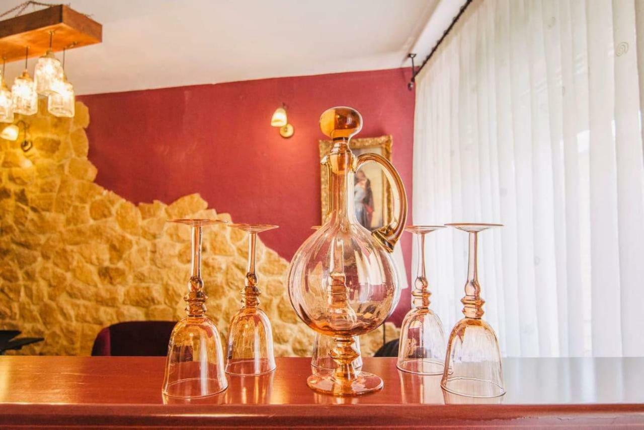 Gallery Home,Downtown, Ioannina. 外观 照片